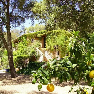 *** Bed & Breakfast Le Bastidon Saint-michel Frankrijk