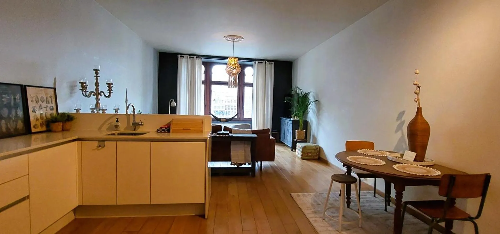 Diamond - Room With A View Antwerp Belgium